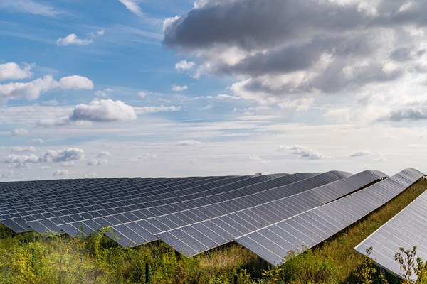 Effizientes Recyclingverfahren für Perowskit-Solarzellen demonstriert